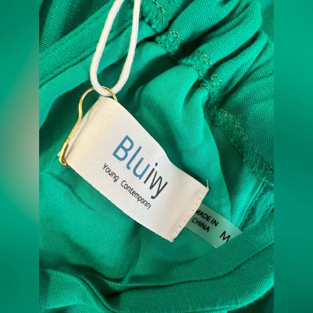 Bluivy‎ Halter Maxi Dress Green Layered NWT Women’s Medium